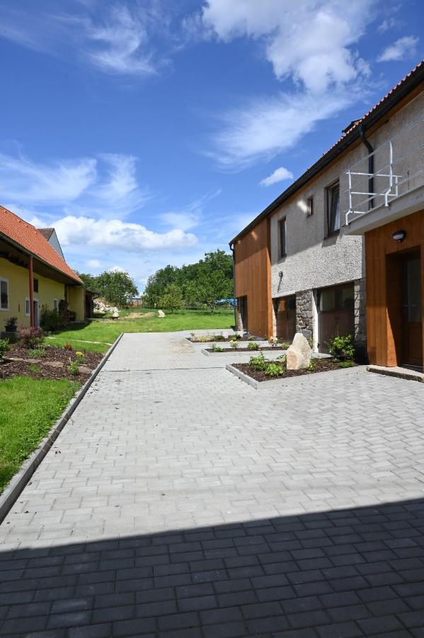 Penzion Mezi Radky Jindrichuv Hradec Exterior photo